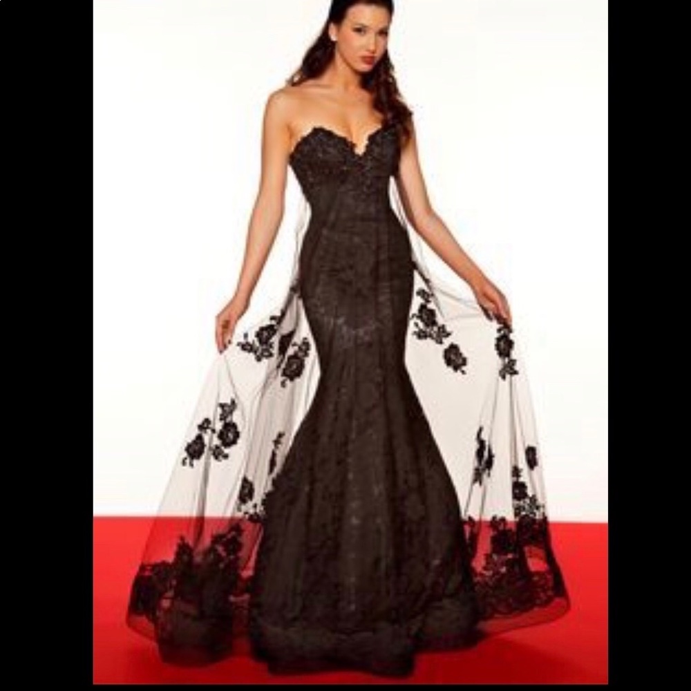 Black Mermaid Lace Prom Evening Dress